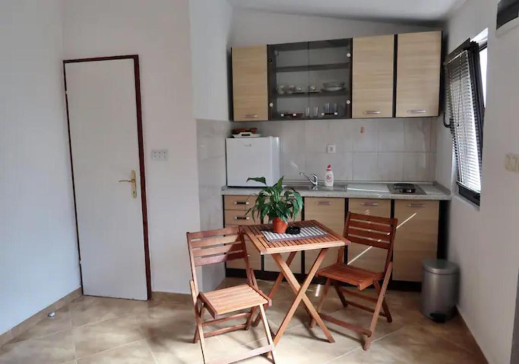 Exclusive Apartment Muo Kotor Eksteriør billede